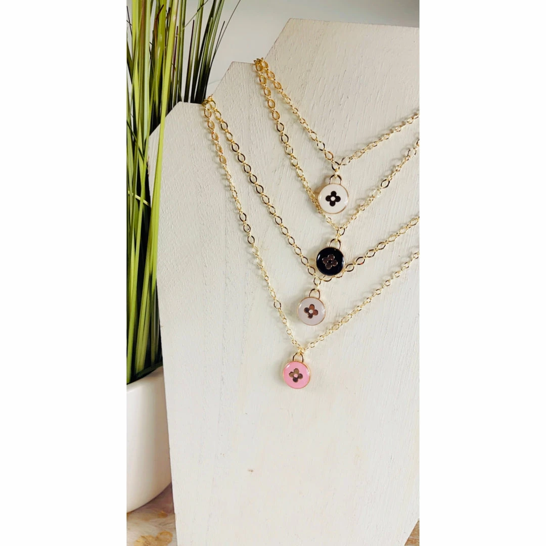 OnFemme By Lindsey's Kloset NEW IN Blossom Necklace 1 OnFemme By Lindsey's Kloset NEW IN Blossom Necklace