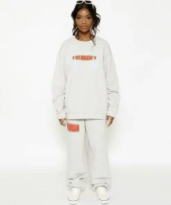 Boys Lie NEW IN FIRST IMPRESSIONS CREWNECK