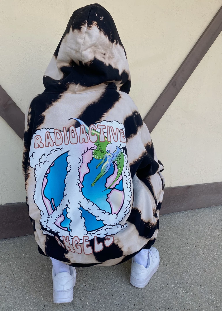 Boys Lie NEW IN Radioactive Angel Hoodie 2 Boys Lie NEW IN Radioactive Angel Hoodie