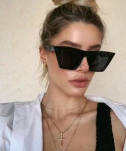 I.N.D.Y Brooklyn Sunglasses NEW IN