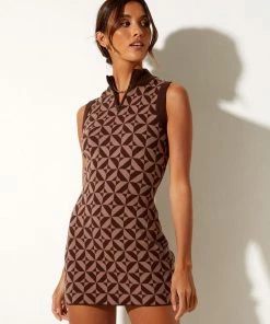 Motelrocks NEW IN DEWEI DRESS IN GEO KNIT COFFEE BROWN