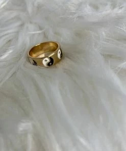 OnFemme By Lindsey's Kloset YinYang Band