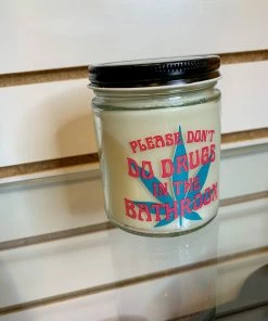 OnFemme By Lindsey's Kloset NEW IN Don't Do Drugs In The Bathroom Candle