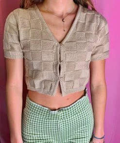 OnFemme By Lindsey's Kloset CHECK MATE TOP 5 OnFemme By Lindsey's Kloset CHECK MATE TOP