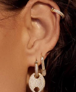 Luv AJ Antoinette Huggies