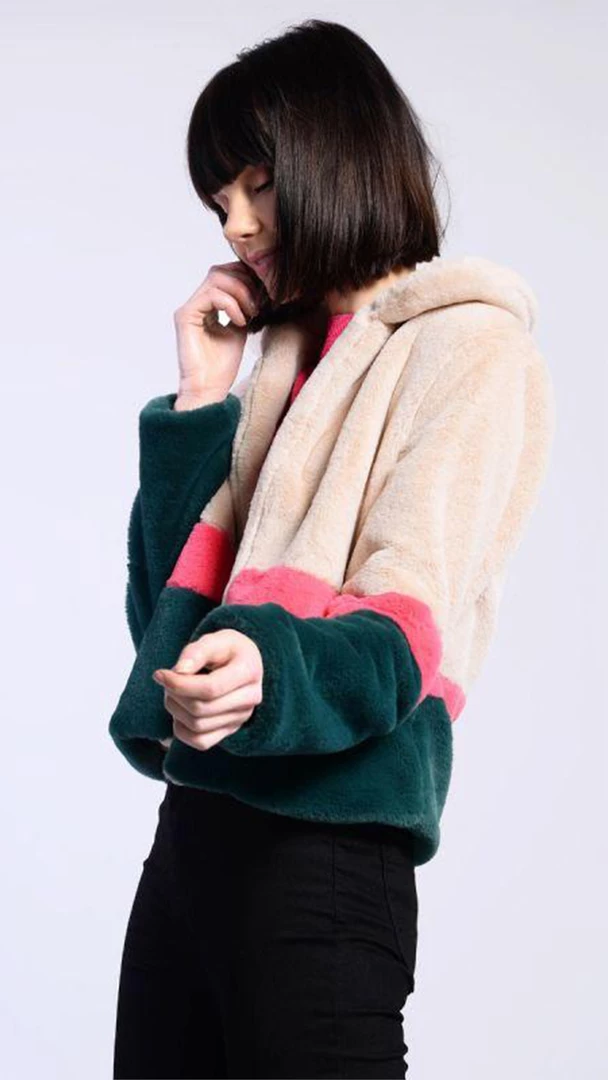 UK Glamorous Cream & Green Faux Fur Jacket Clothing 1 UK Glamorous Cream & Green Faux Fur Jacket Clothing