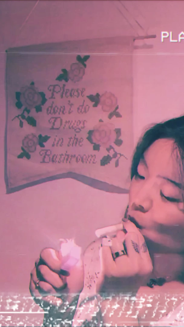 OnFemme By Lindsey's Kloset Don't Do Drugs Pennant NEW IN 1 OnFemme By Lindsey's Kloset Don't Do Drugs Pennant NEW IN