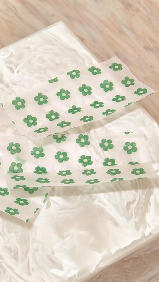 Edie Parker Flower Rolling Papers NEW IN 3 Edie Parker Flower Rolling Papers NEW IN